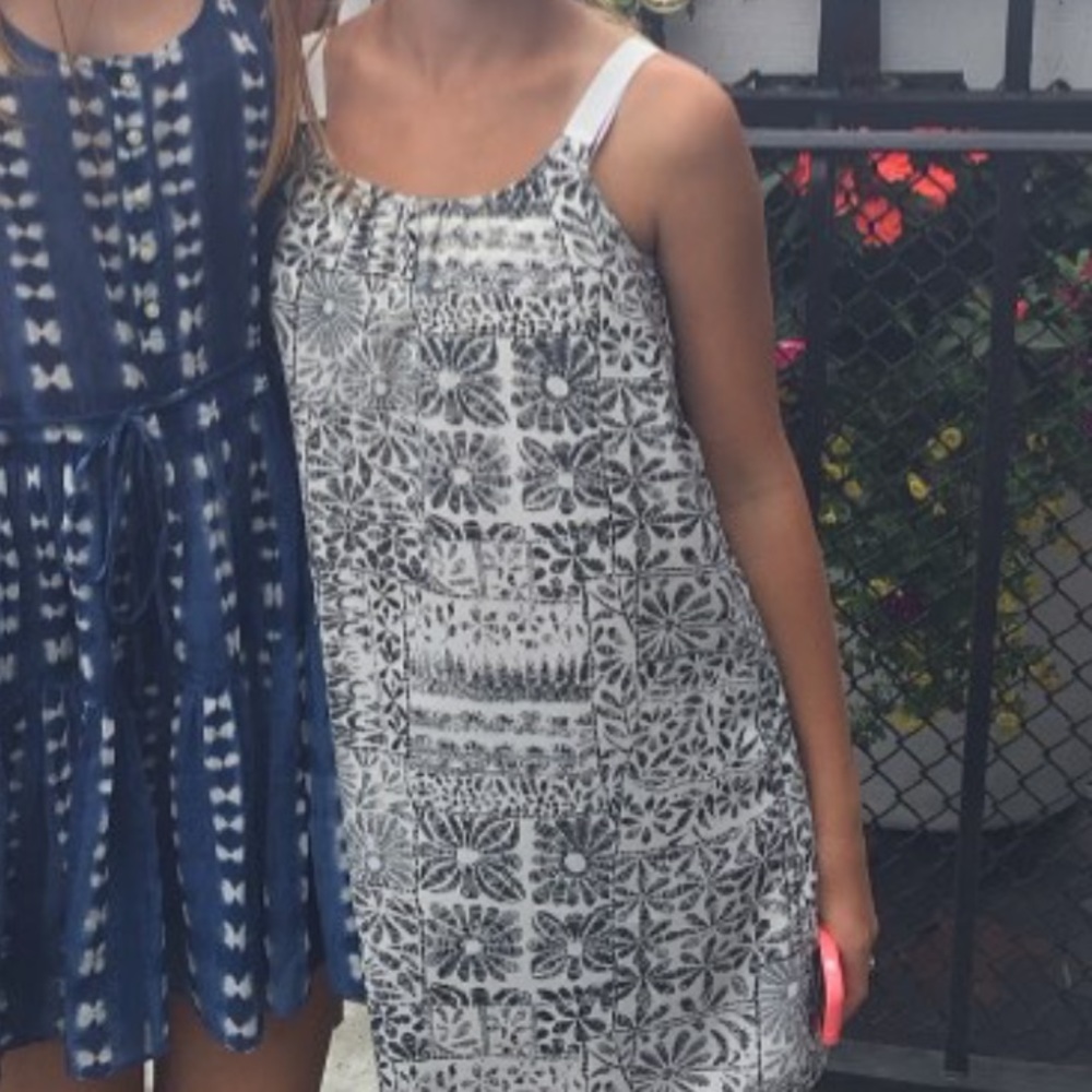 Aqua black and white patterned dress